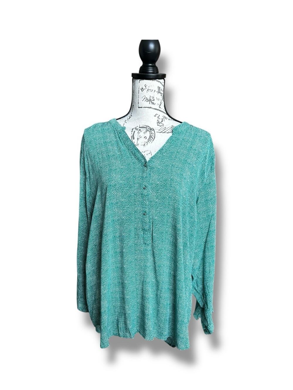 Grand & Greene Green White High Low Rayon Blouse 1X